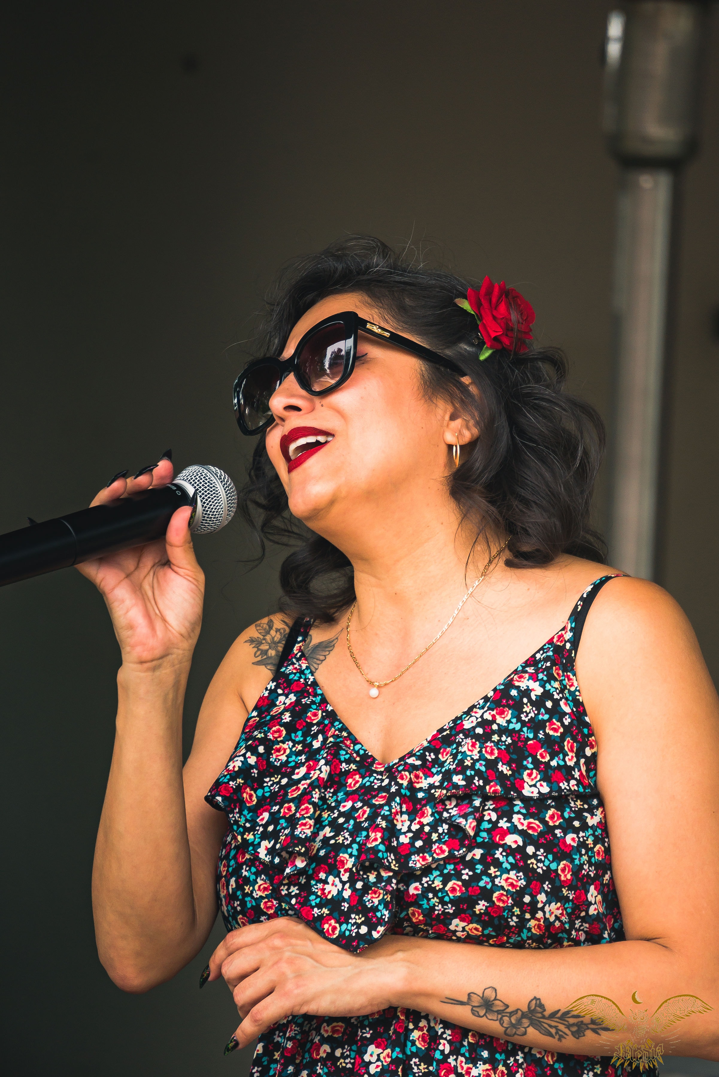 Mary & Mics performing live